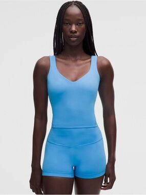 Lululemon Align Tank Top *Light Support, A/B Cup NWT in ocean wave (blue) sz 8